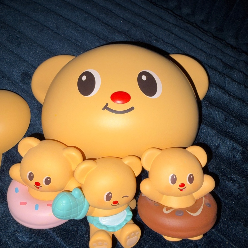 Miniso Butterbear My Buttery Mini Figures